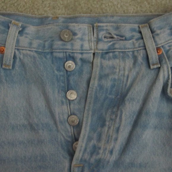 Women's Levis 501 Jeans - Picture 6 of 6